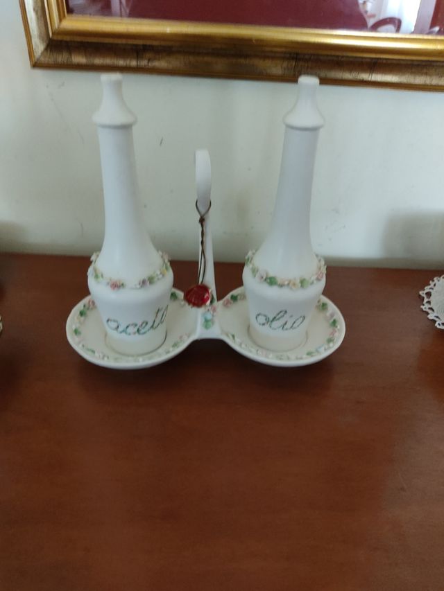 Oliera e acetiera anni 60 biscuit