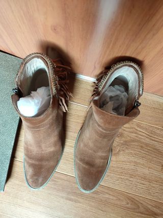 Botines Ante Alma en Pena