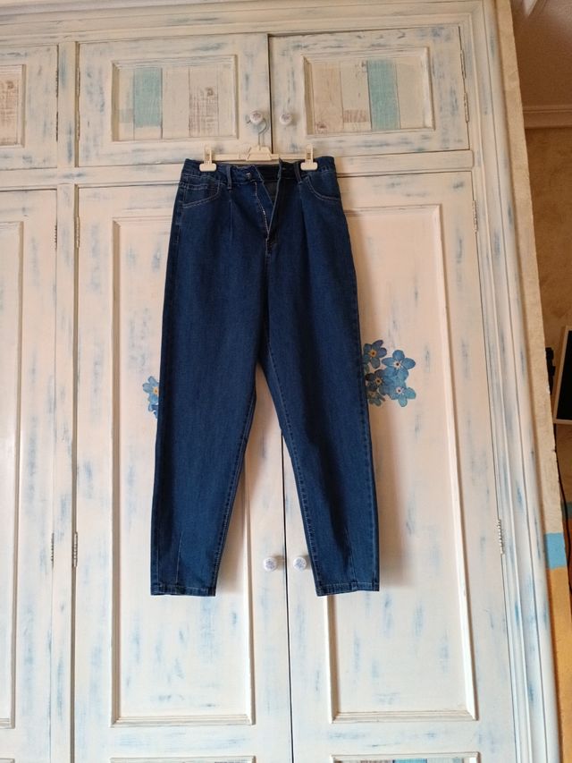 Pantaloni in jeans curvi da donna
