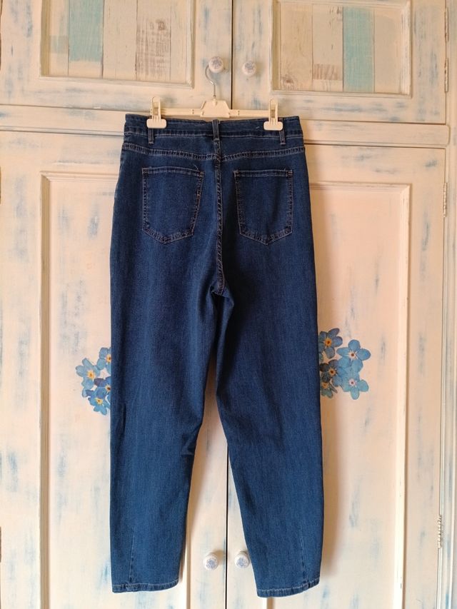 Pantaloni in jeans curvi da donna