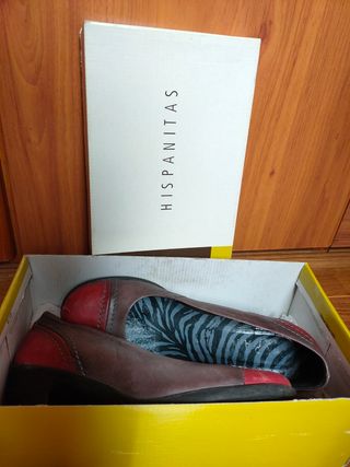 Zapatos piel bicolor Hispanitas