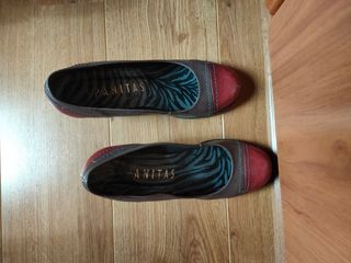 Zapatos piel bicolor Hispanitas