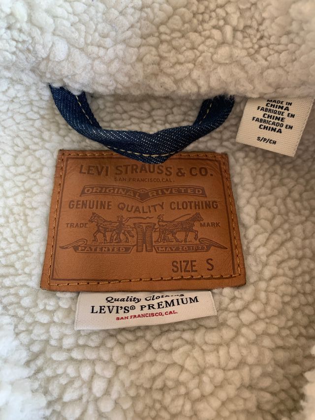 Chaqueta sherpa trucker Levis (T. S)