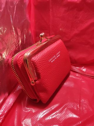 MONEDERO MUGER 2 EN 1 (COLOR ROJO)