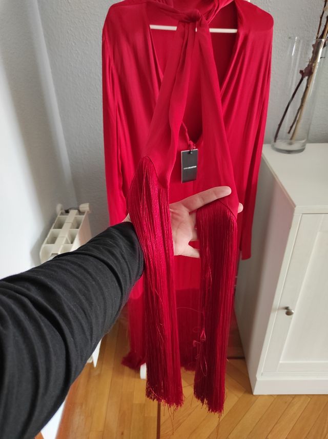Vestido rojo flejos.Talla M