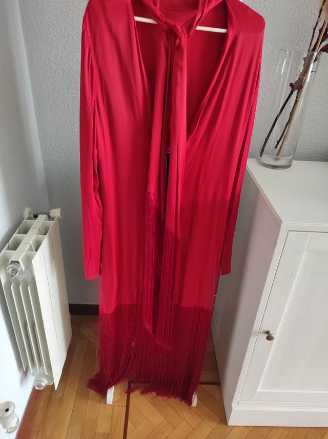 Vestido rojo flejos.Talla M