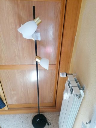 Lampara de pie