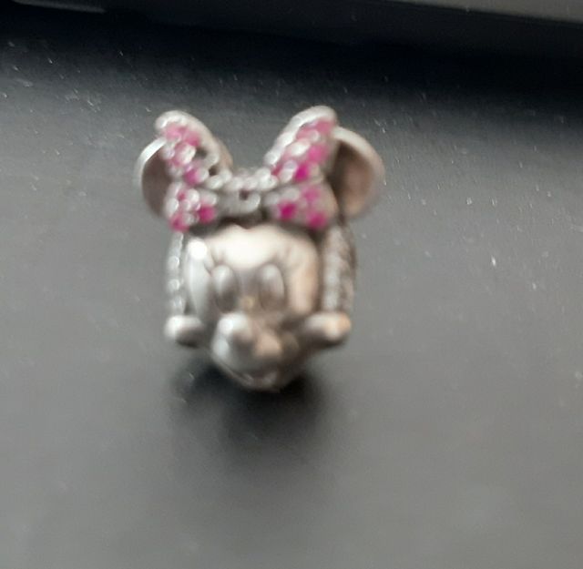 Clip Pandora Minni Disney.