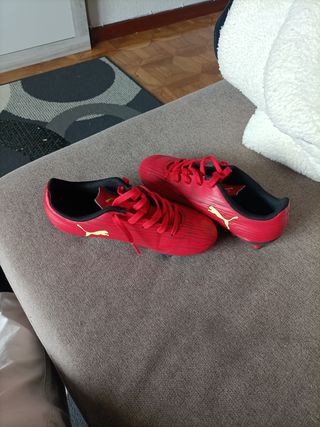 Botas de fútbol niño