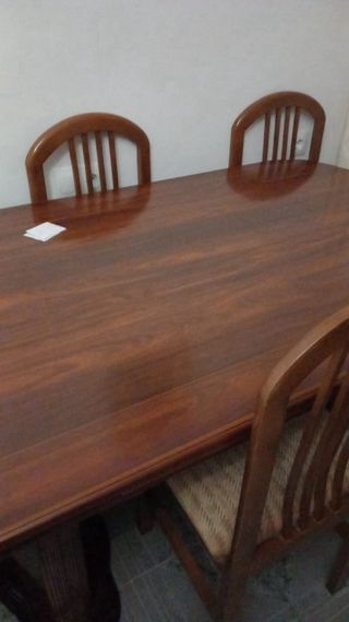 Mesa sapelli extensible. Madera maciza