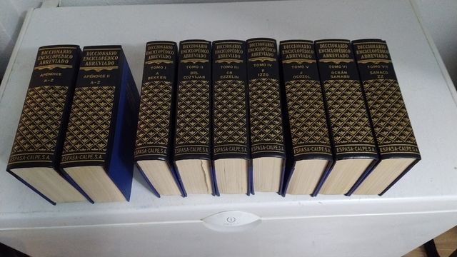 Diccionario enciclopédico abreviado