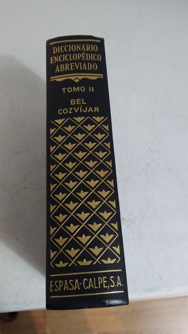 Diccionario enciclopédico abreviado