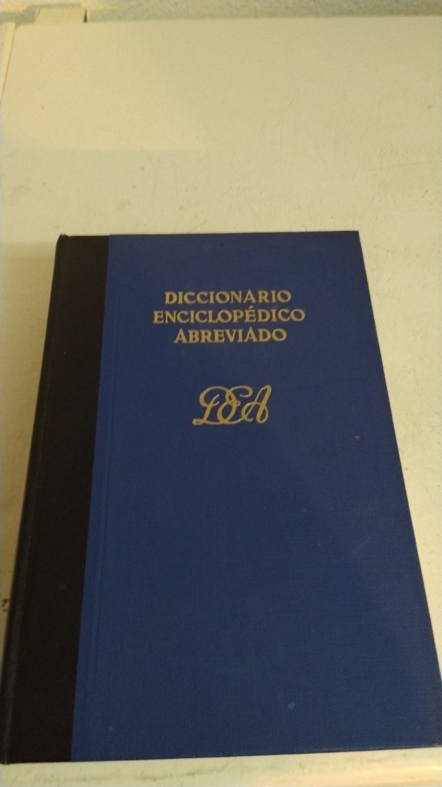 Diccionario enciclopédico abreviado
