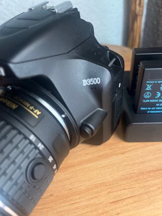 Camara nikon D3500