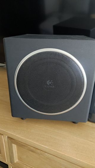 Altavoces Logitec 2.1 z523