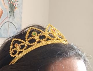 Pack de 10 coronas disfraz. Todas 4€