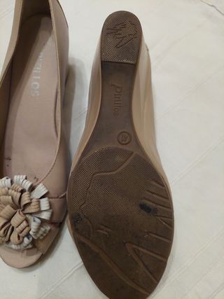 Zapatos casi nuevos