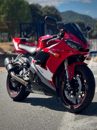 YAMAHA R6 YZF