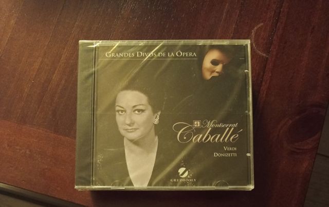 GRANDES DIVOS DE LA OPERA