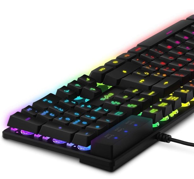 ALFOMBRILLA XL Y TECLADO GAMING