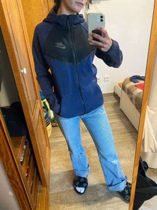 Ropa / chaqueta nike