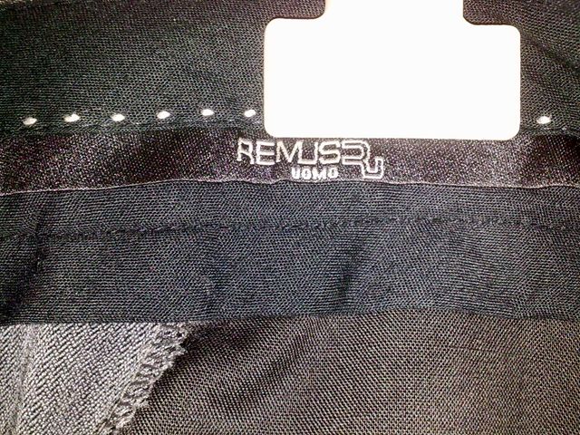 traje de chaqueta gris. Oportunidad. Ganga. Chollo