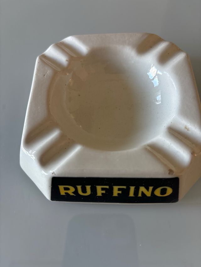 Posacenere vintage pubblicitario