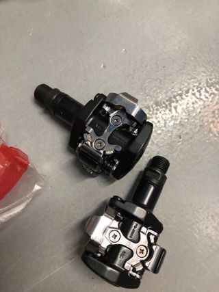 Pedales Shimano M505