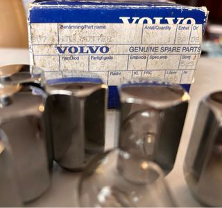 6 tornillos rueda coche
