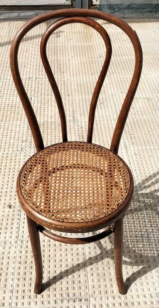 Silla estilo thonet