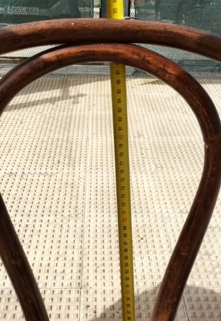 Silla estilo thonet