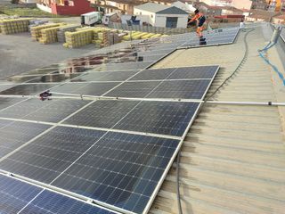 Limpieza de paneles solares