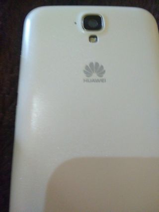Huawei Y560-L01 8GB Android 5 con funda