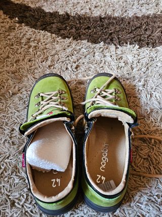 Scarpe simil tracking