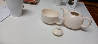 Materiale in ceramica da decorare