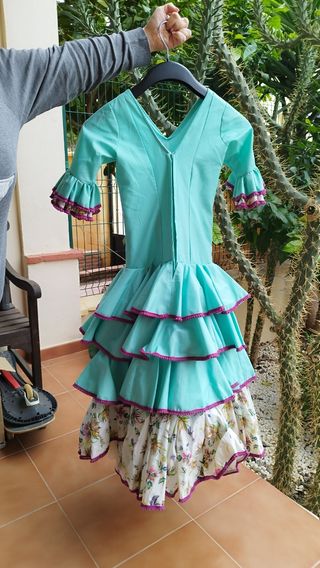 Traje gitana niña 8-9 años 
