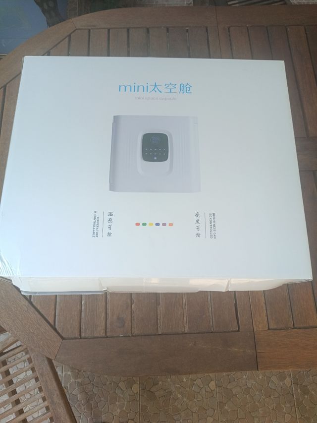 Dispositivo de terapia de luz de 6 colores cuerpo