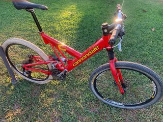 Cannondale superV 500