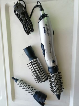 Escova modeladora com acessórios ufesa