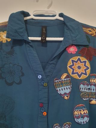 Blusa desigual