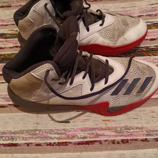 Zapatillas basket talla 46 Adidas 