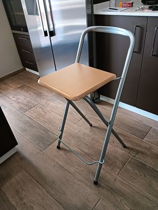 Taburete plegable