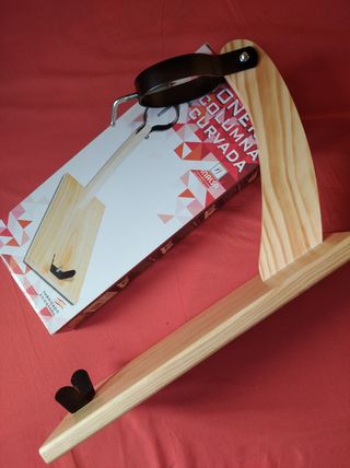 JAMONERO DE MADERA Y HERRAJES COLUMNA CURVADA