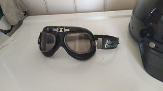 Harley Davidson casco y gafas vintage