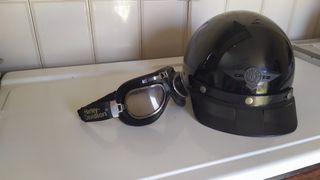 Harley Davidson casco y gafas vintage