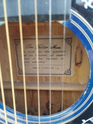 GUITARRA ACÚSTICA VINTAGE