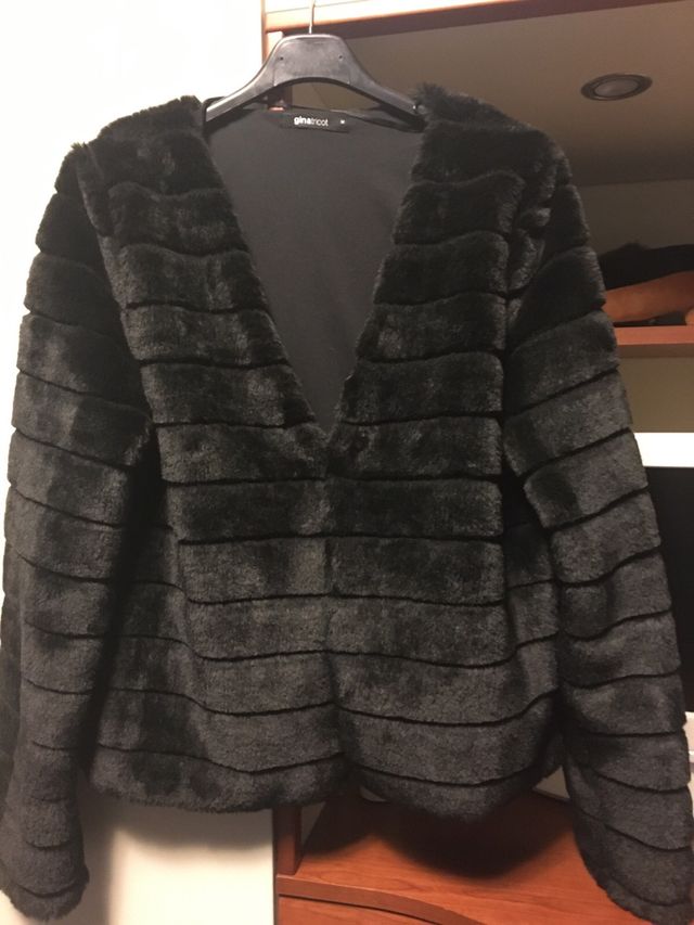 Giacca in pelliccia ecologica