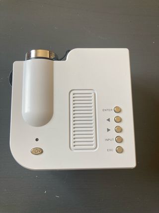 Mini proyector LED