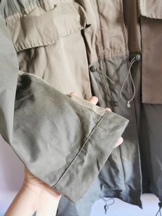 Parka oversize de chica talla L de Mango.