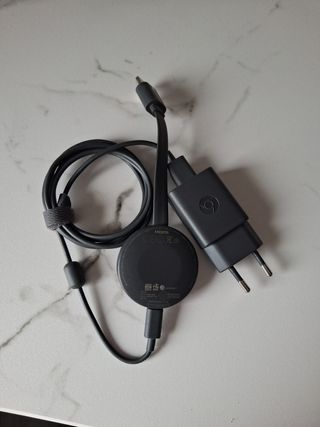 TV OKI 14'' DVD USB y Chromecast